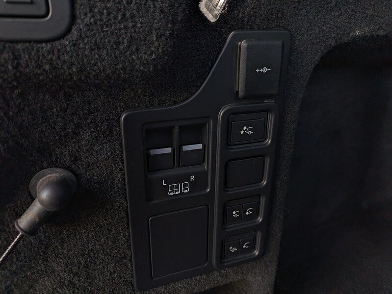 Used Land Rover Discovery 2023 for sale - 76655500: Photo 26