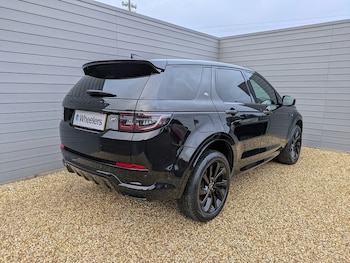 Used Land Rover Discovery Sport 2021 for sale - 76454860: Photo