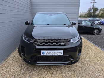 Used Land Rover Discovery Sport 2021 for sale - 76454860: Photo