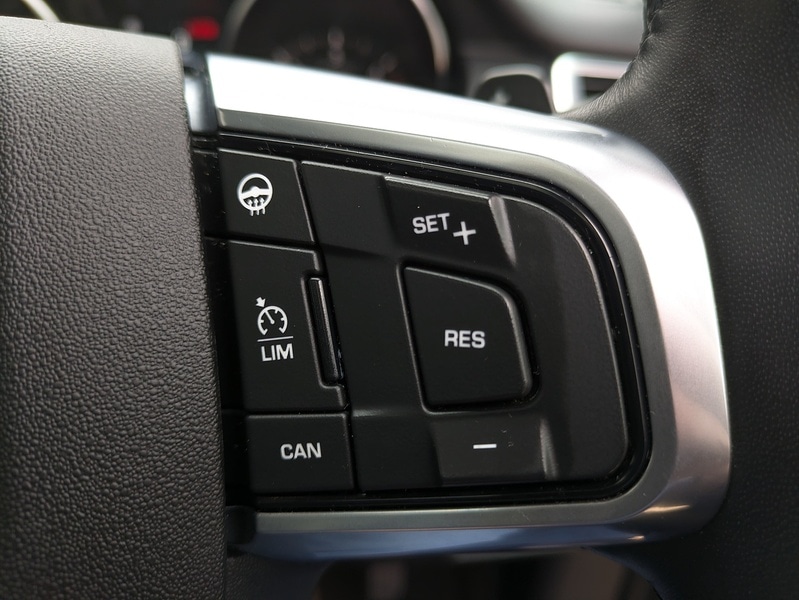 Used Land Rover Discovery Sport 2018 for sale - 77744329: Photo 28