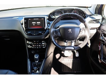 Used Peugeot 208 2016 for sale - 78371529: Photo