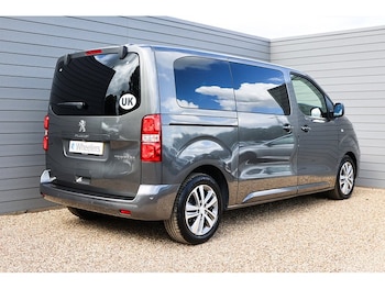 Used Peugeot Traveller 2019 for sale - 79058291: Photo