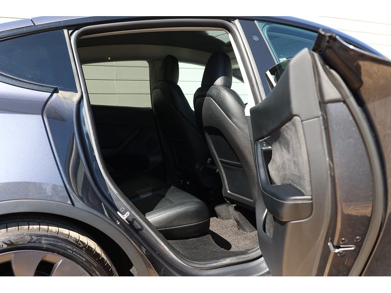 Used Tesla Model Y 2023 for sale - 78154614: Photo 32