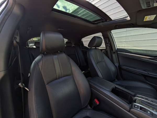 Used Honda Civic 2020 for sale - 75037329: Photo 10
