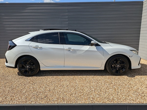 Used Honda Civic 2020 for sale - 75037329: Photo 5
