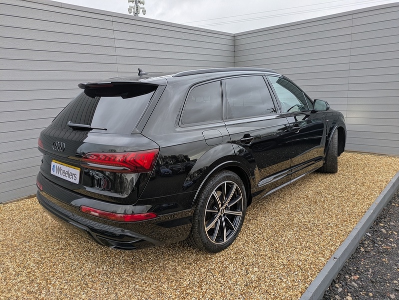 Used Audi Q7 2022 for sale - 77172773: Photo 3