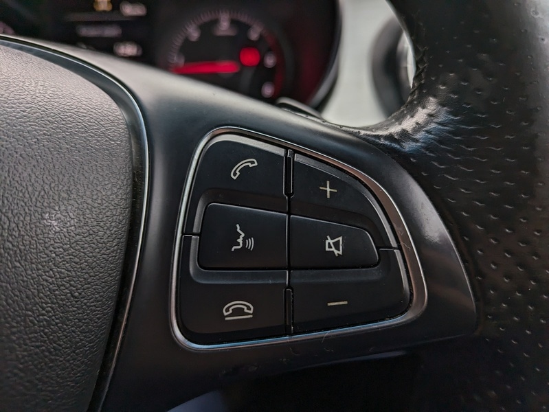 Used Mercedes-Benz X Class 2018 for sale - 76464440: Photo 17