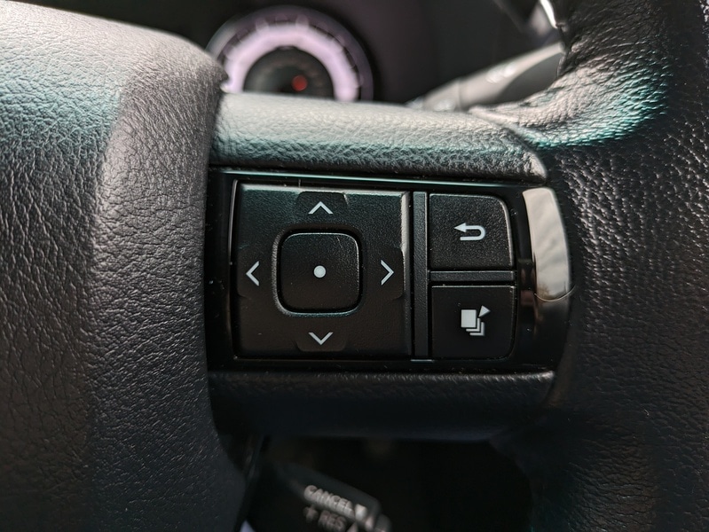 Used Toyota Hilux 2018 for sale - 76477905: Photo 18