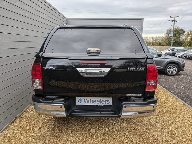 Used Toyota Hilux 2018 for sale - 76477905: Photo 7