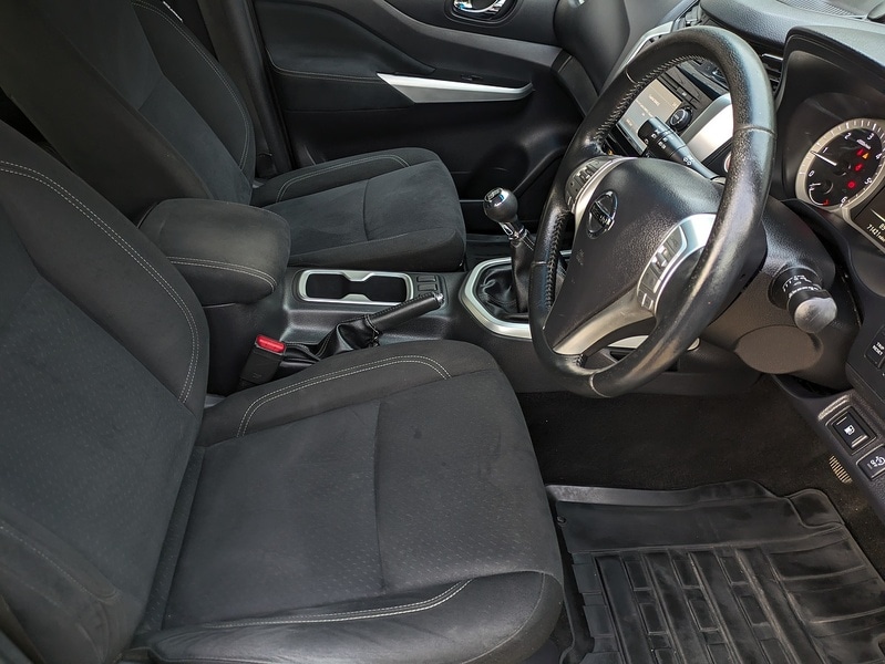 Used Nissan Navara 2018 for sale - 76618286: Photo 10