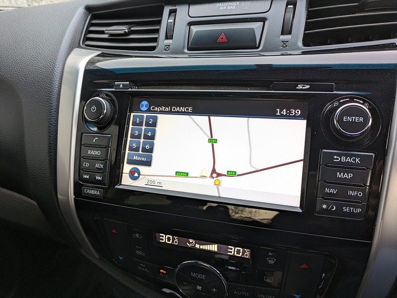 Used Nissan Navara 2018 for sale - 76618286: Photo 15