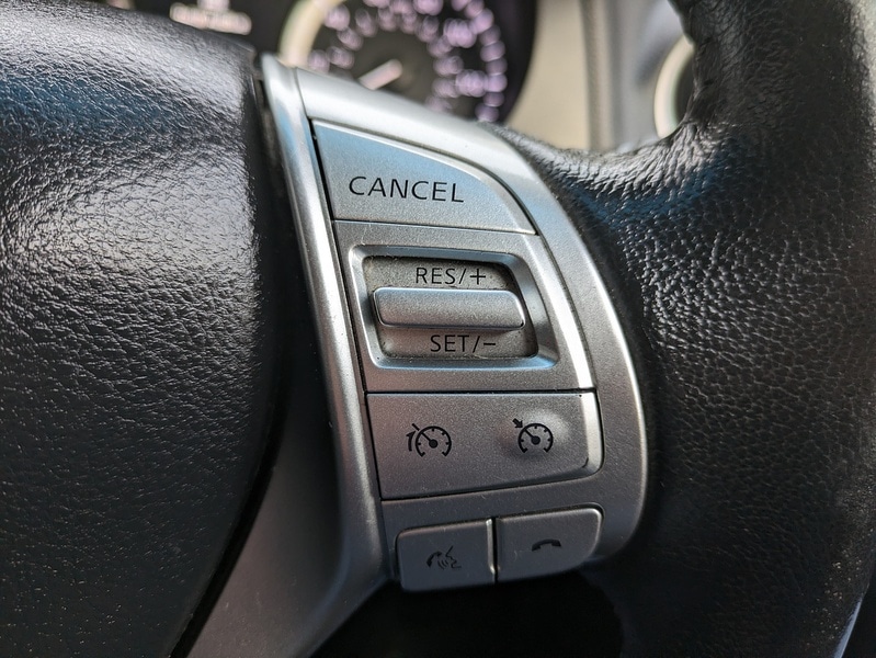 Used Nissan Navara 2018 for sale - 76618286: Photo 18