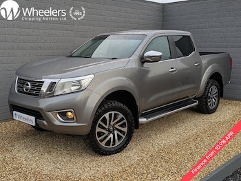 Nissan - Navara