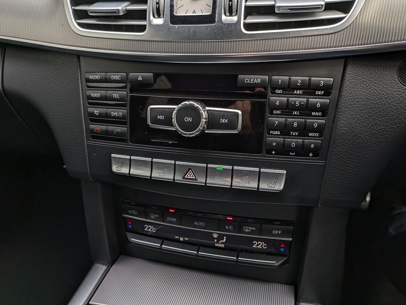 Used Mercedes-Benz E Class 2014 for sale - 76357045: Photo 14
