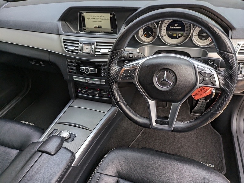 Used Mercedes-Benz E Class 2014 for sale - 76357045: Photo 2