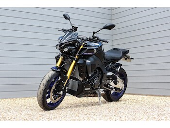 Used Yamaha MT-10 undefined for sale - bike-78722669: Photo