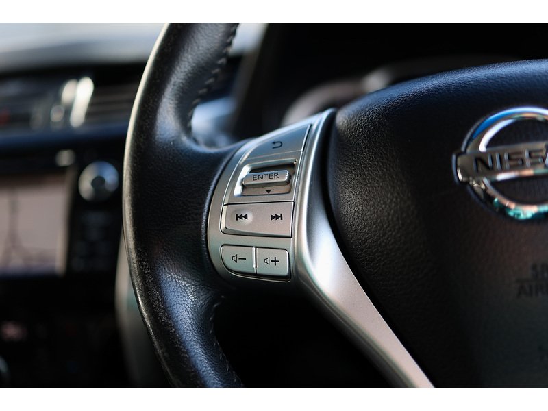 Used Nissan Navara 2016 for sale - 77976821: Photo 26