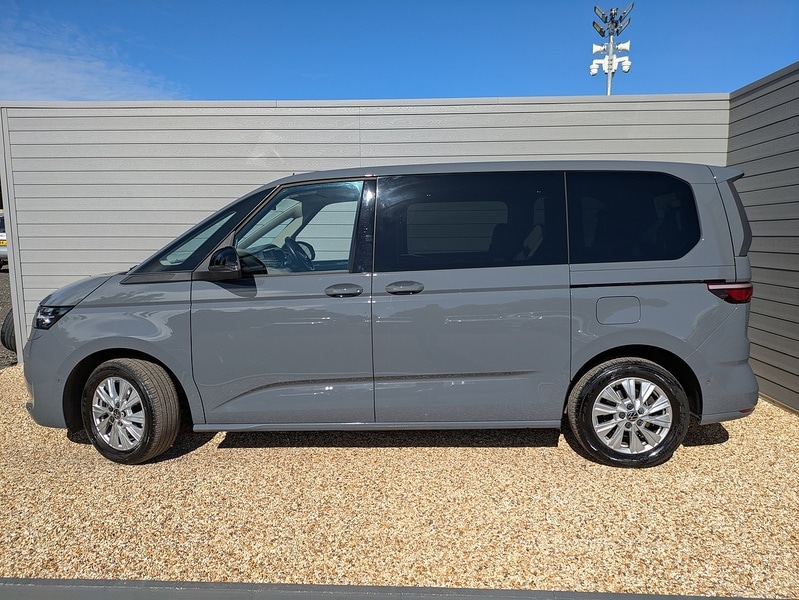 Used Volkswagen Multivan 2022 for sale - 76036686: Photo 6