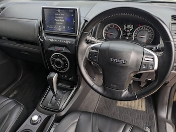 Used Isuzu D-Max 2019 for sale - 77735215: Photo