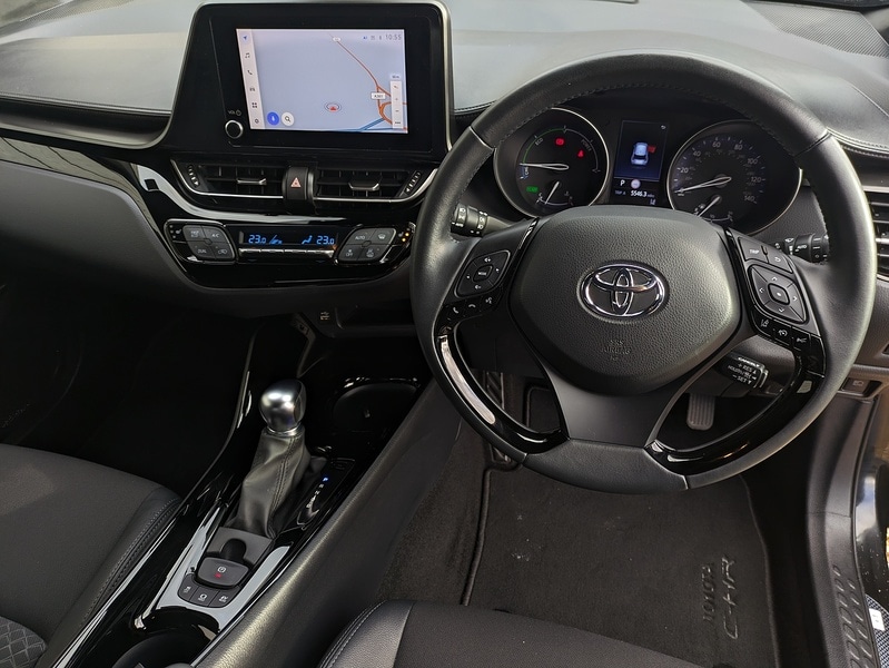 Used Toyota C-HR 2023 for sale - 77250857: Photo 2