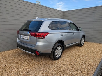 Used Mitsubishi Outlander 2017 for sale - 75936649: Photo
