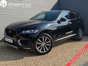 Used Jaguar F-Pace 2017 for sale - 75620107: Photo