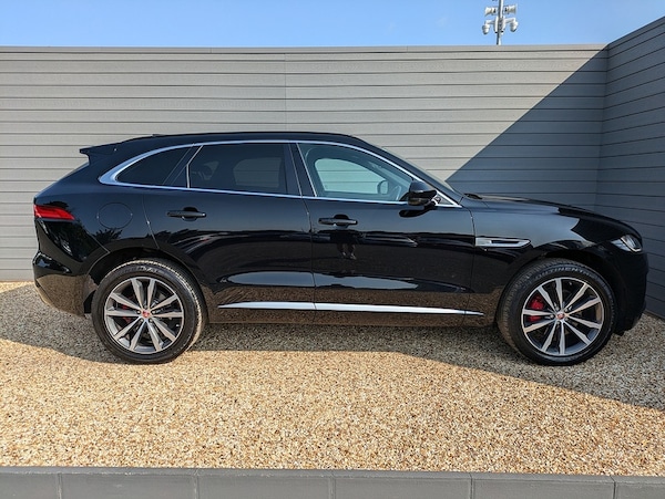 Used Jaguar F-Pace 2017 for sale - 75620107: Photo 5