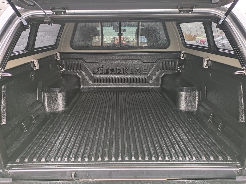 Used Toyota Hilux 2018 for sale - 77502634: Photo 11