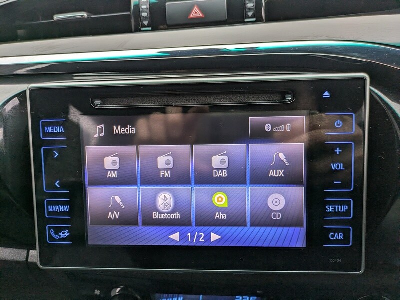 Used Toyota Hilux 2018 for sale - 77502634: Photo 29