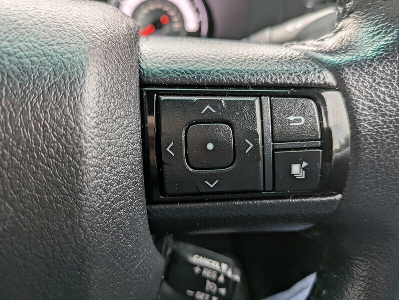 Used Toyota Hilux 2018 for sale - 77502634: Photo 32