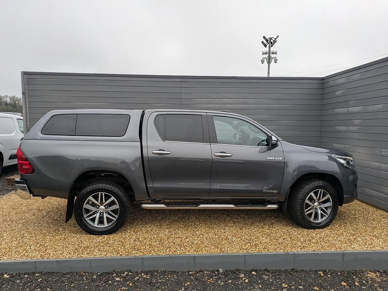 Used Toyota Hilux 2018 for sale - 77502634: Photo 6