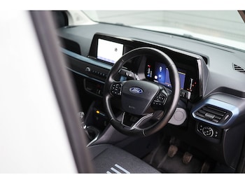 Used Ford Transit Courier 2024 for sale - 78711367: Photo