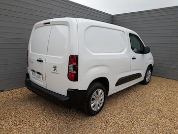 Used Peugeot Partner 2020 for sale - 75986758: Photo 3
