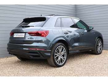 Used Audi Q3 2023 for sale - 78734328: Photo