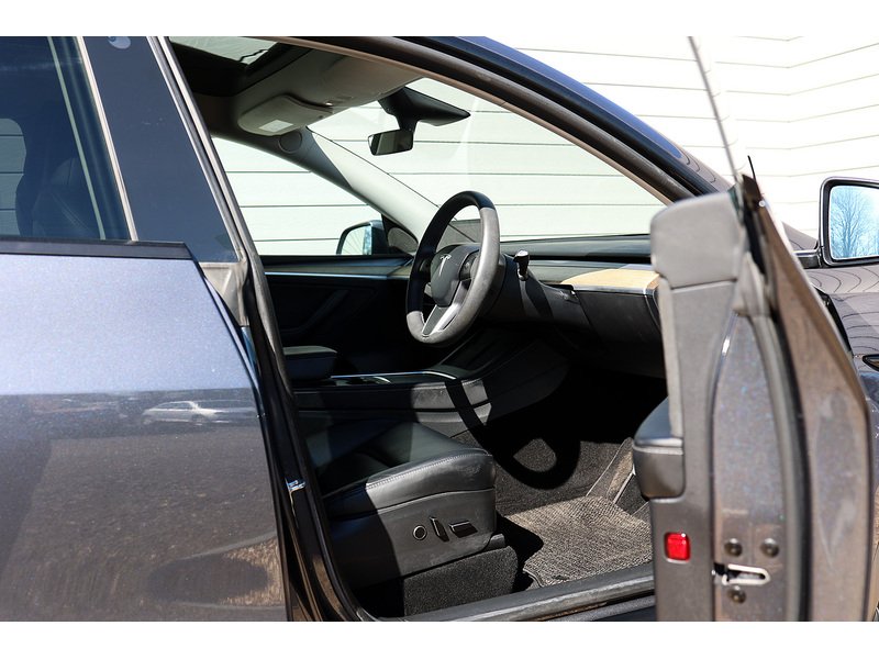 Used Tesla Model Y 2023 for sale - 78218252: Photo 18