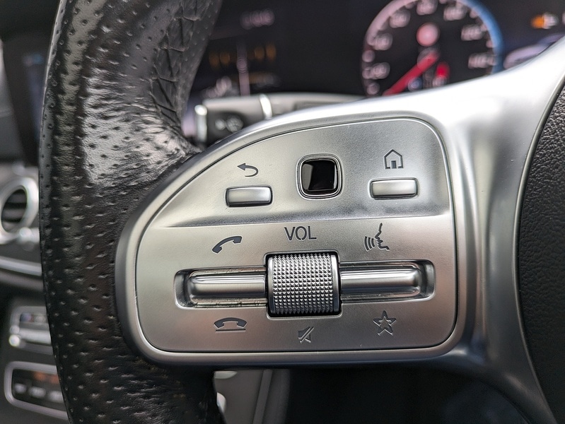 Used Mercedes-Benz E-Class 2020 for sale - 75983109: Photo 18