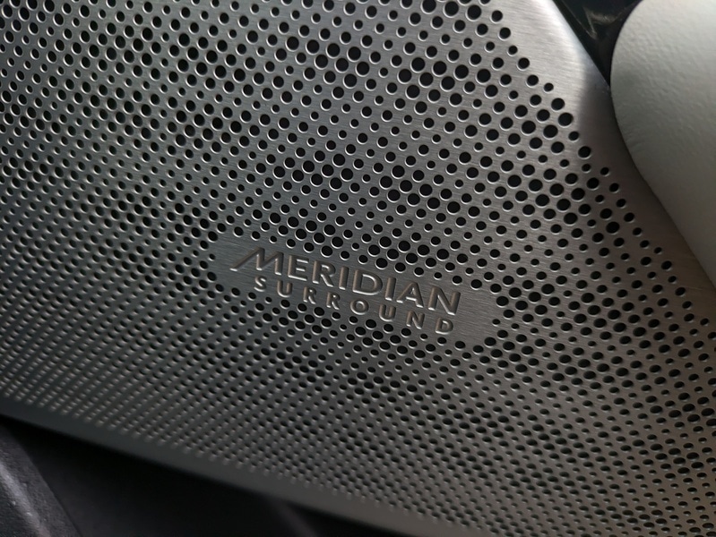 Used Land Rover Range Rover Velar 2017 for sale - 77418324: Photo 34