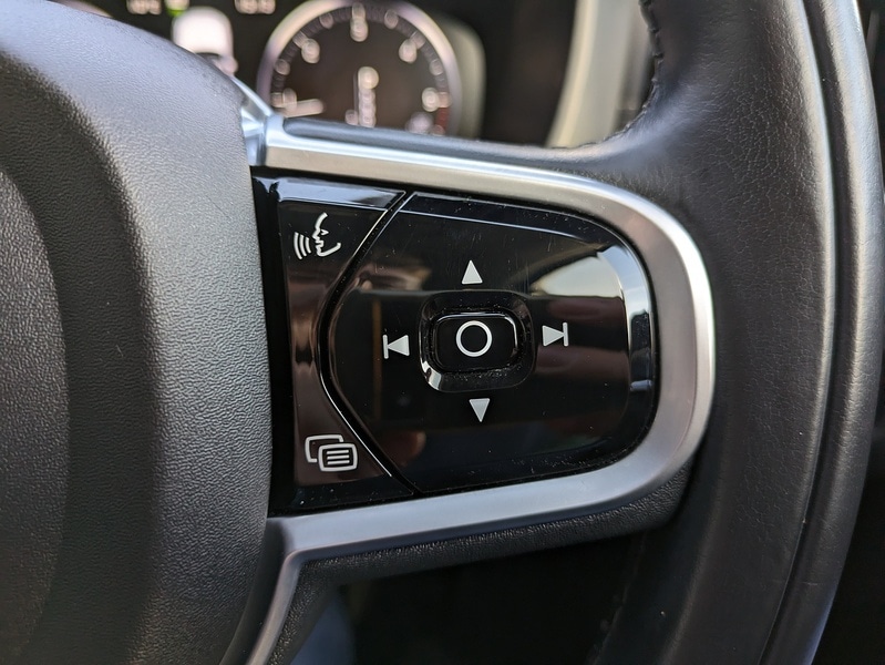 Used Volvo XC60 2018 for sale - 76396520: Photo 19