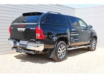 Used Toyota Hilux 2018 for sale - 79090592: Photo