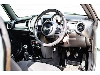Used MINI Clubvan 2014 for sale - 79297355: Photo