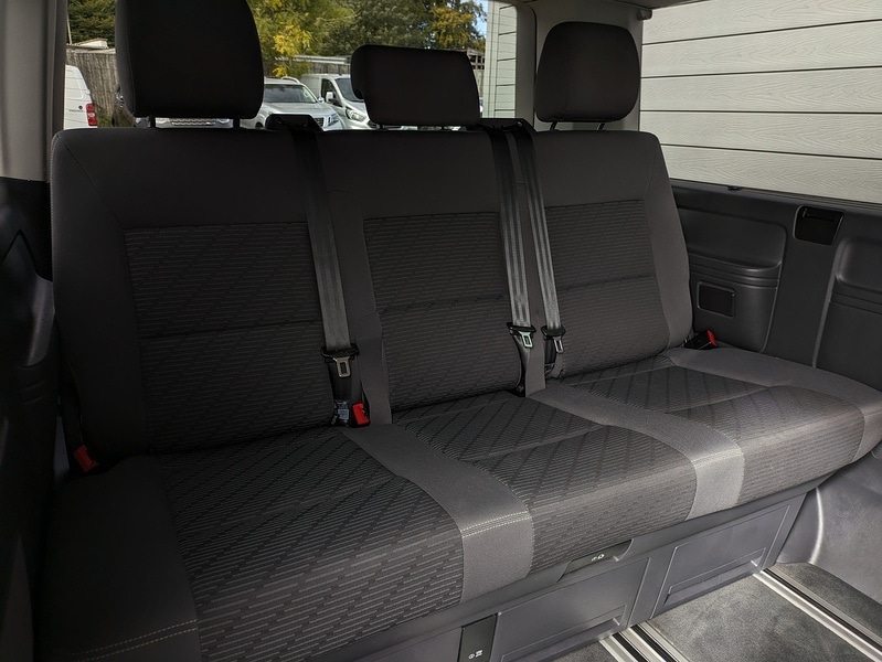 Used Volkswagen Caravelle 2015 for sale - 76392257: Photo 14