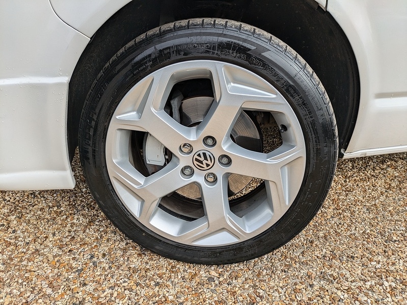 Used Volkswagen Caravelle 2015 for sale - 76392257: Photo 9