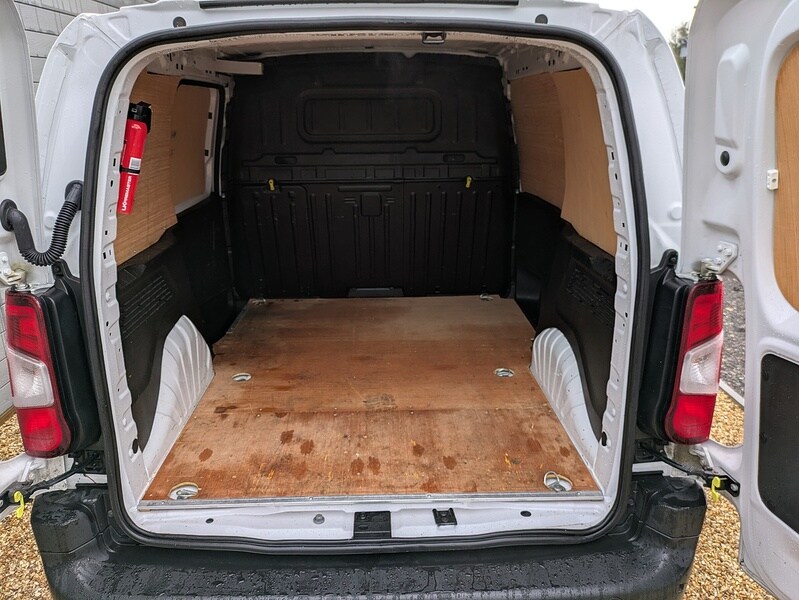 Used Peugeot Partner 2022 for sale - 77129179: Photo 14