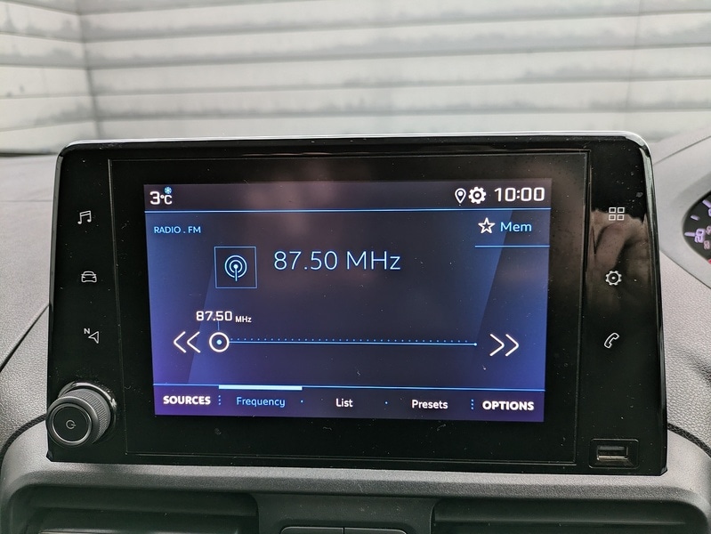 Used Peugeot Partner 2022 for sale - 77129179: Photo 25