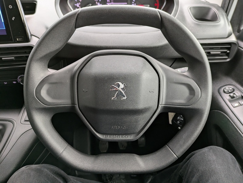 Used Peugeot Partner 2022 for sale - 77129179: Photo 27