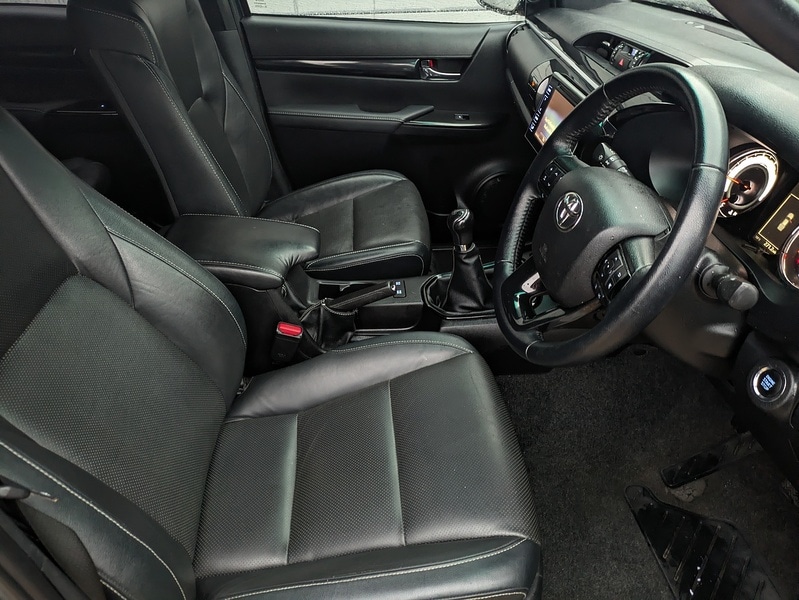 Used Toyota Hilux 2020 for sale - 77543653: Photo 14
