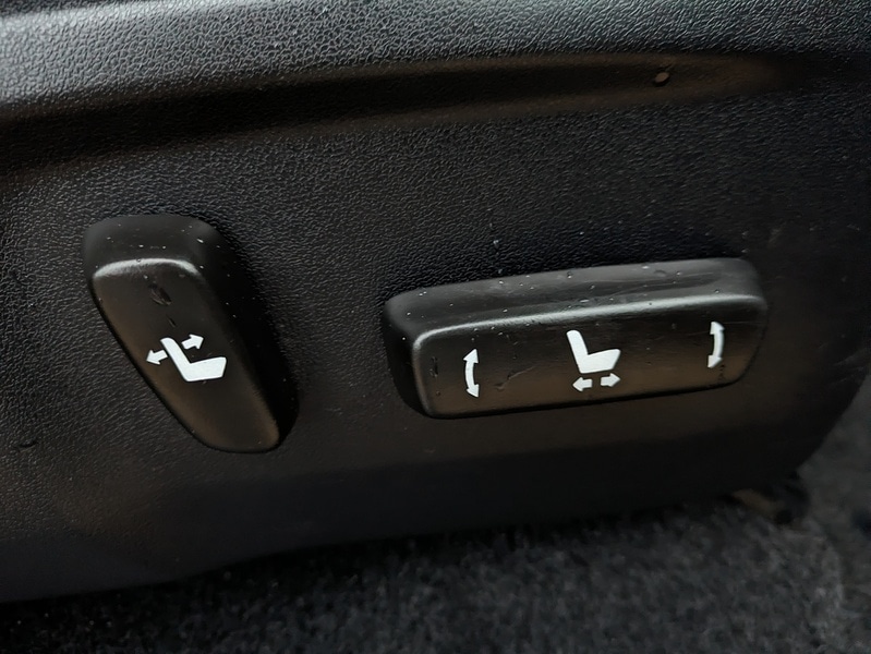 Used Toyota Hilux 2020 for sale - 77543653: Photo 23