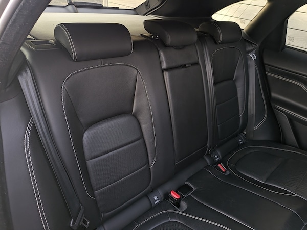 Used Jaguar F-Pace 2018 for sale - 76292146: Photo 25
