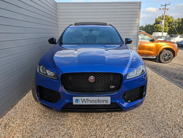 Used Jaguar F-Pace 2018 for sale - 76292146: Photo 5