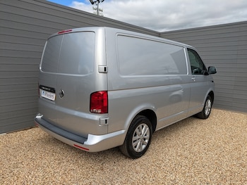 Used Volkswagen Transporter 2022 for sale - 75574093: Photo